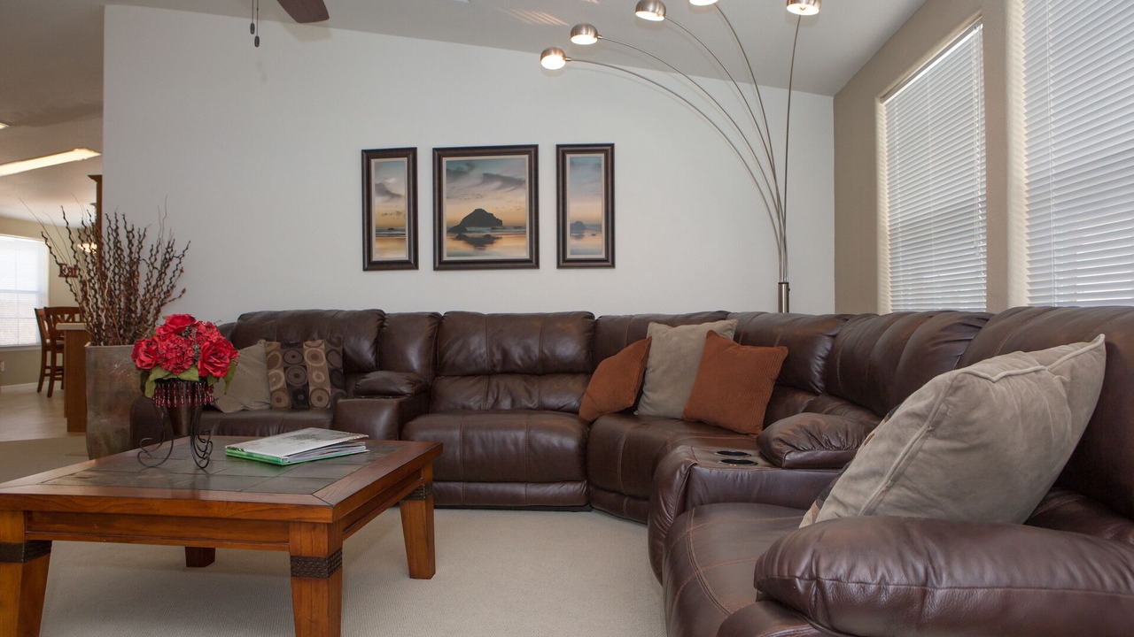 Photo of Livingroom in Parker Strip