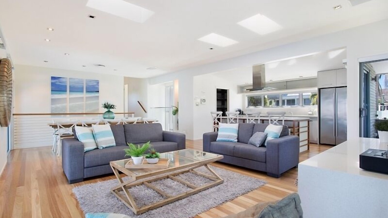 Photo of Livingroom in Surfers Paradise