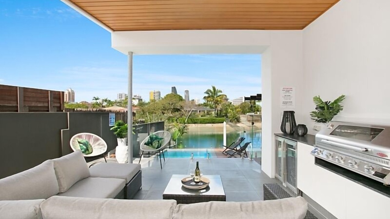 Photo of Outdoor in Broadbeach Waters