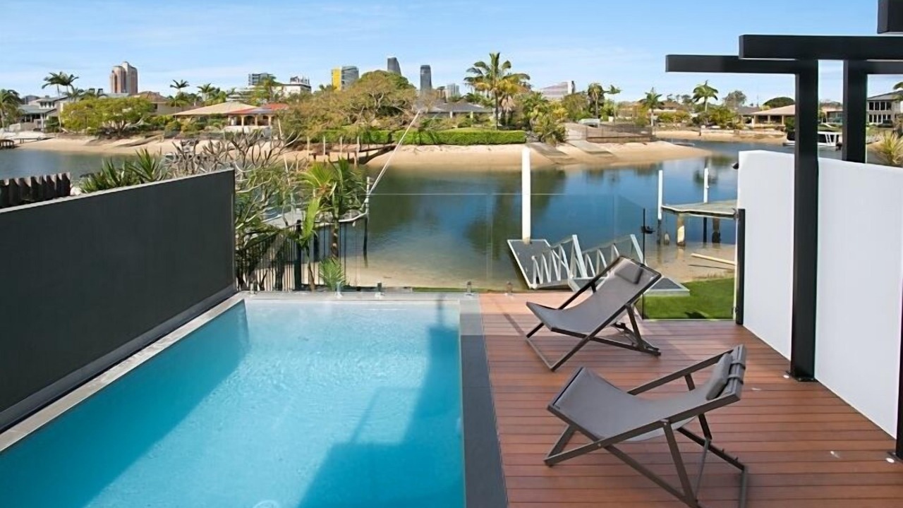 Photo of Outdoor in Broadbeach Waters