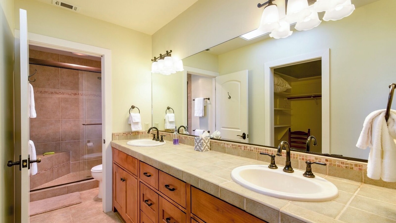 Photo of Bathroom in Cayucos