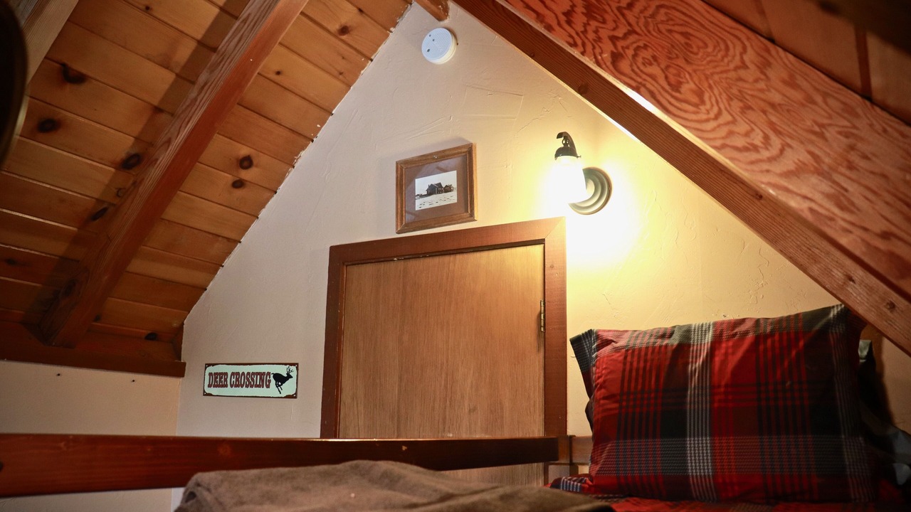 Photo of Bedroom in Moonridge