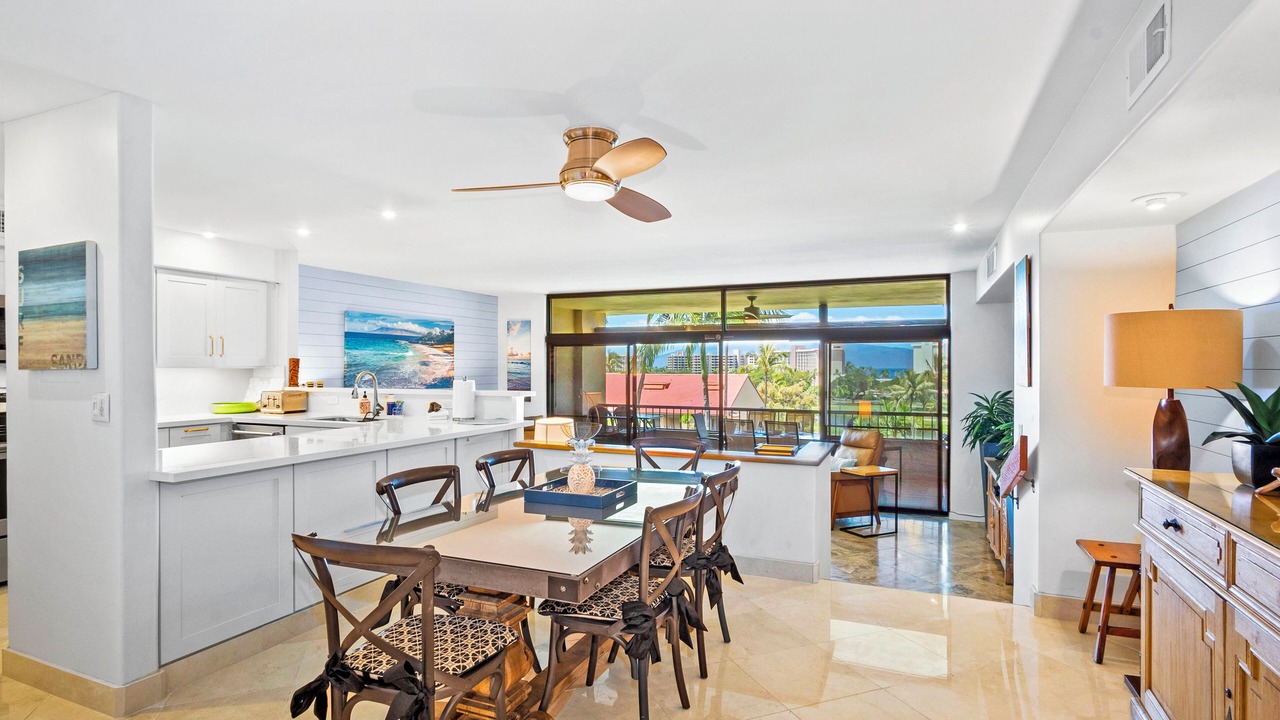 Photo of Livingroom in Kaanapali