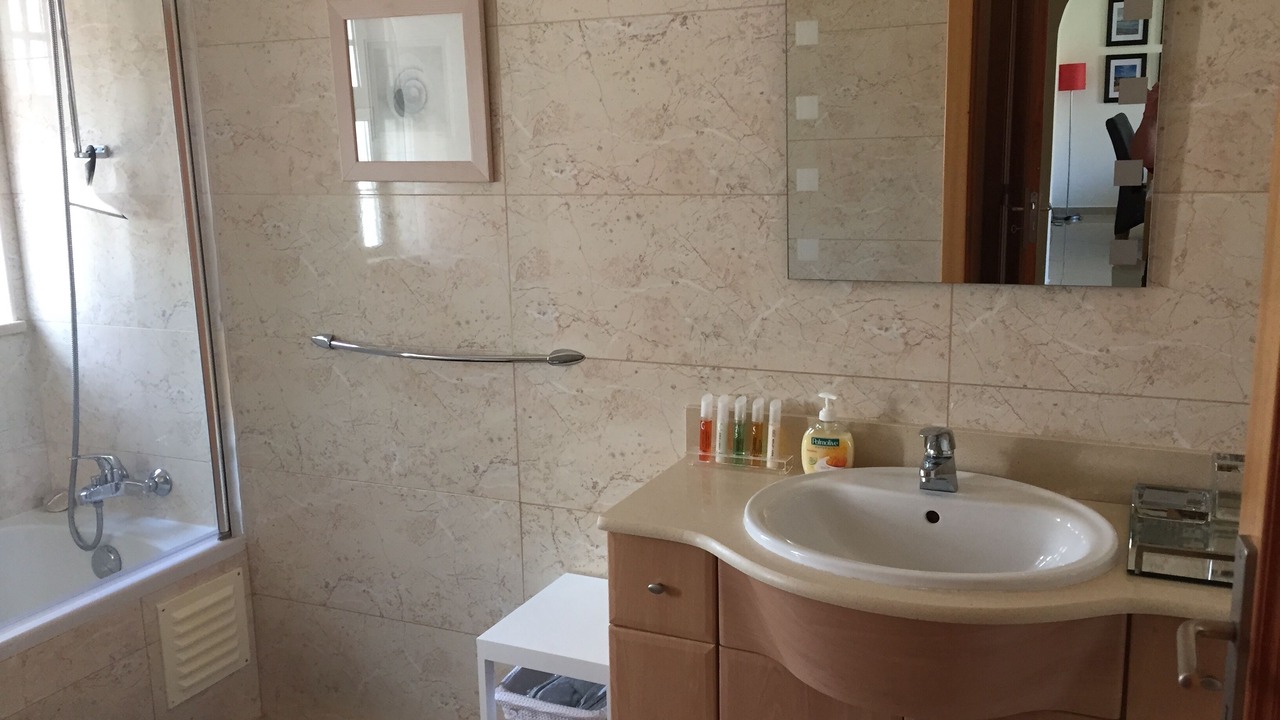Photo of Bathroom in Alporchinhos
