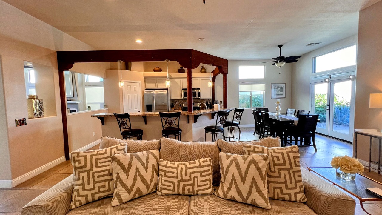 Photo of Livingroom in La Quinta Cove
