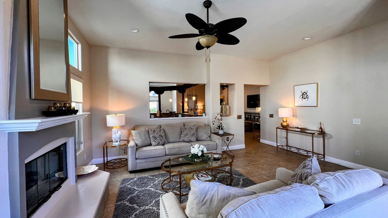 Photo of Livingroom in La Quinta Cove