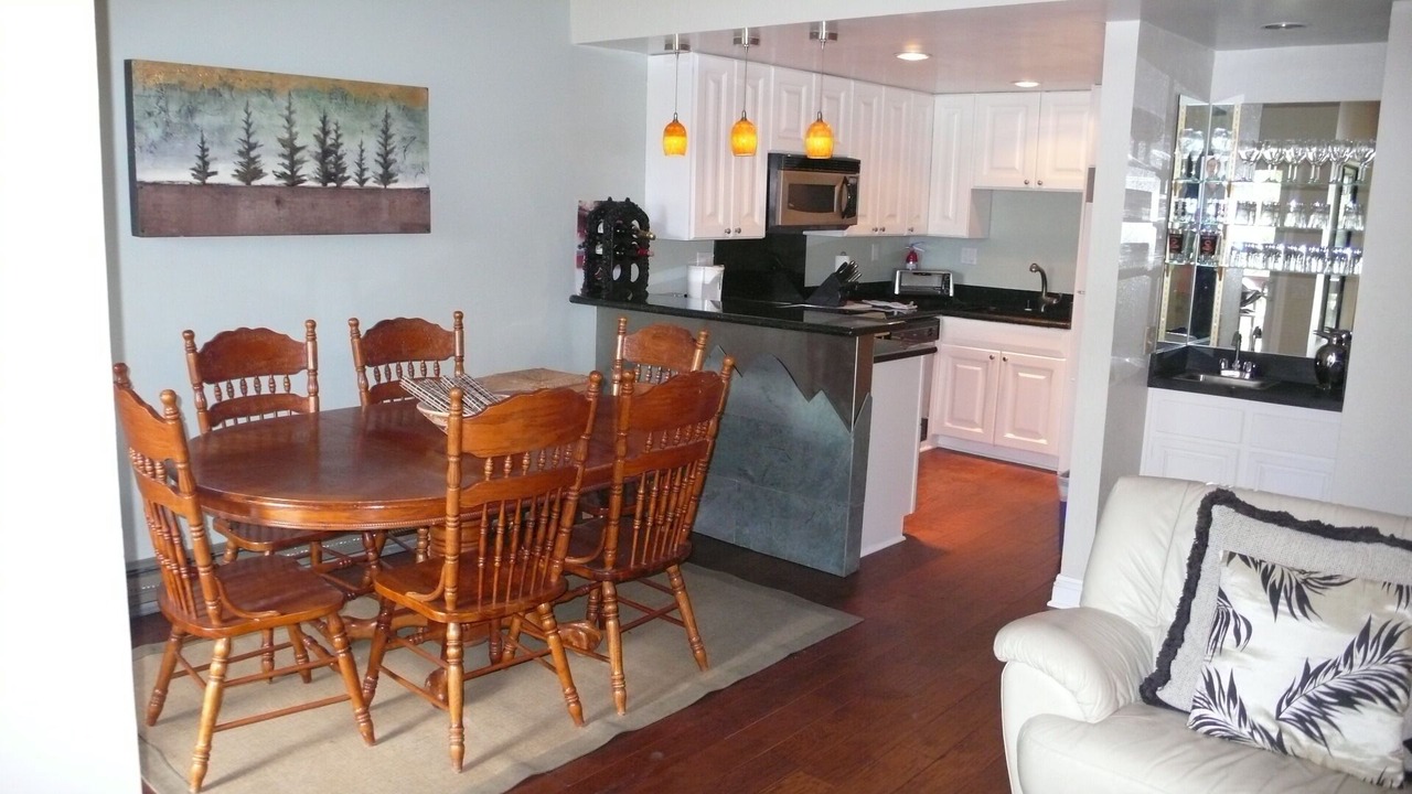 Photo of Livingroom in Mammoth Lakes