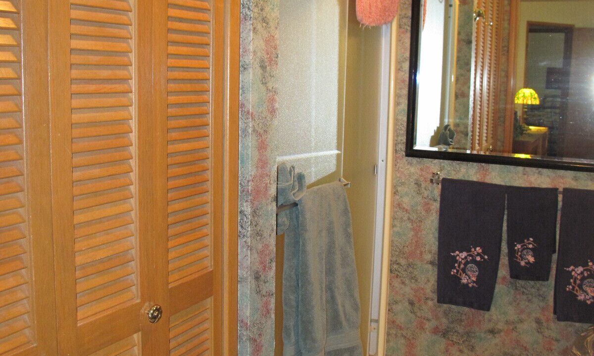 Photo of Bathroom in Idyllwild