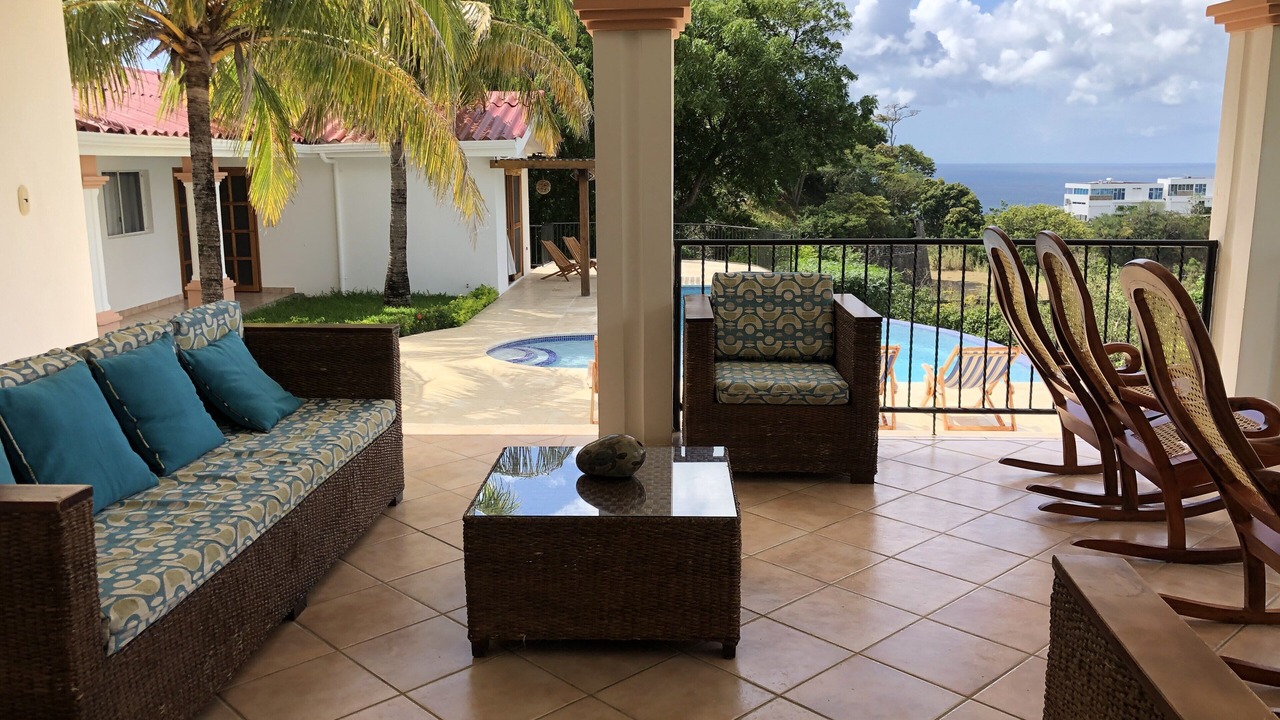 Photo of Patio Balcony in Pacific Marlin