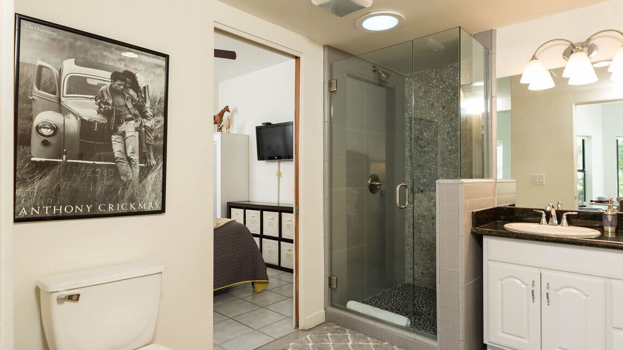 Photo of Bathroom in Deepwell Estates