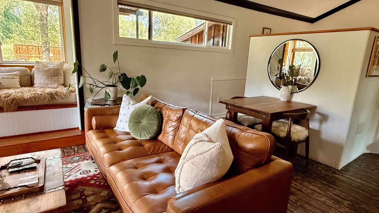 Photo of Livingroom in Three Rivers