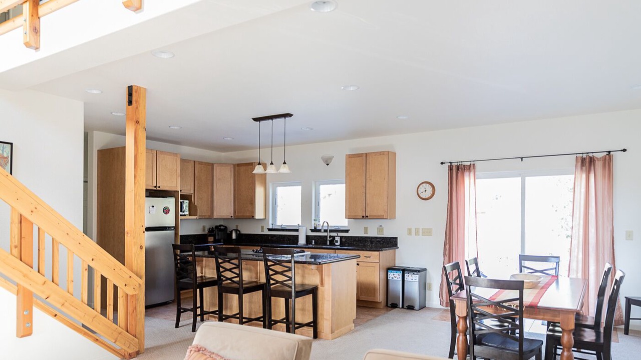 Photo of Bedroom in Mountain View Estates