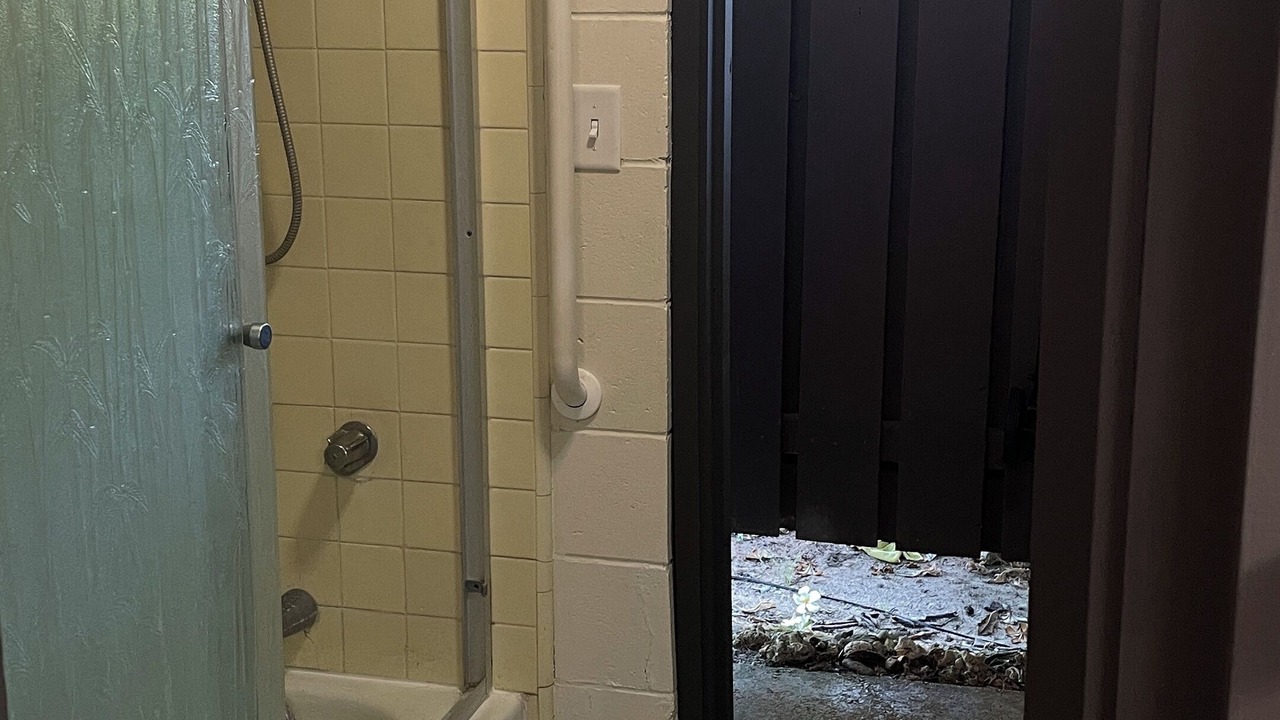 Photo of Bathroom in Waialua