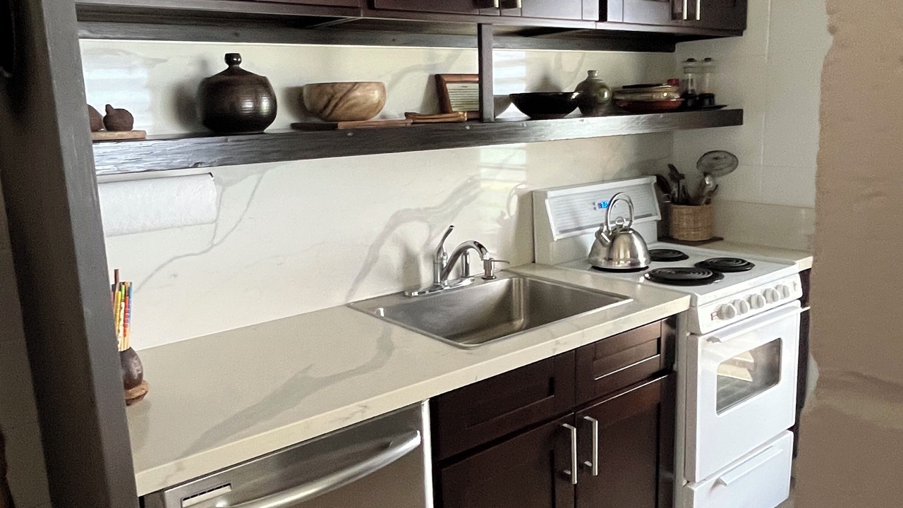 Photo of Kitchen in Waialua