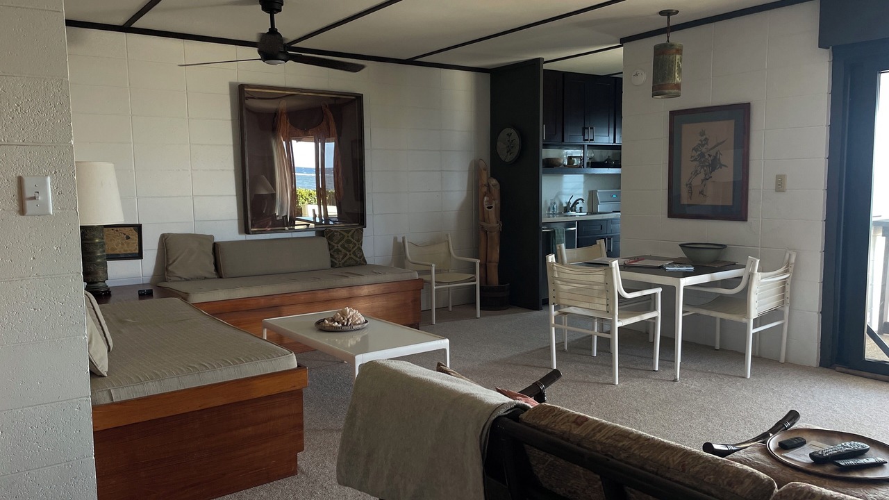 Photo of Livingroom in Waialua