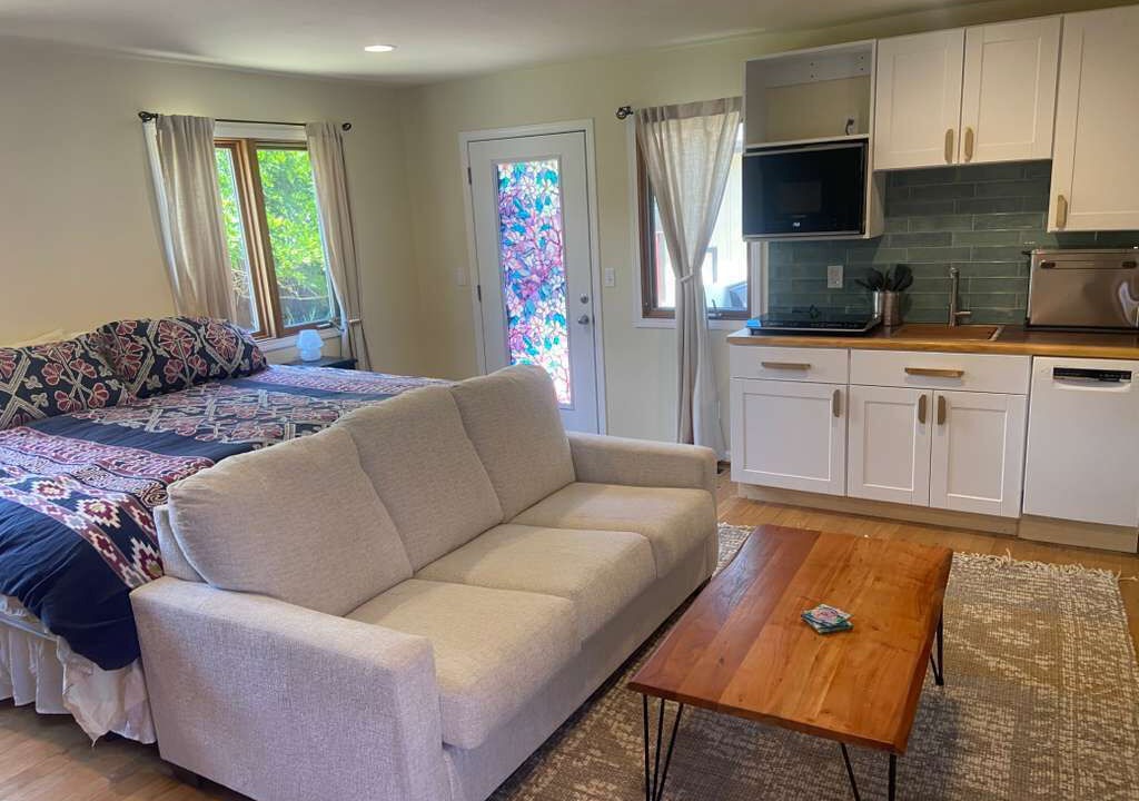 Photo of Livingroom in Pacific Grove