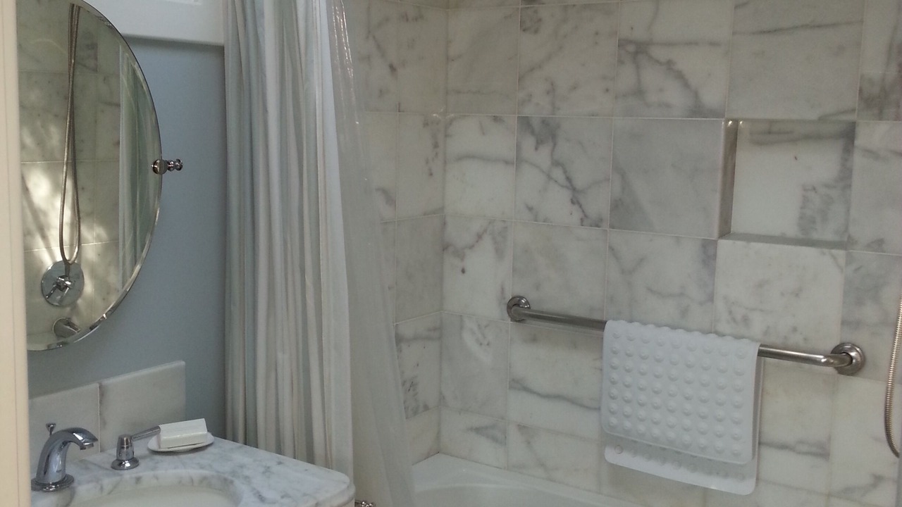 Photo of Bathroom in Lower Riviera