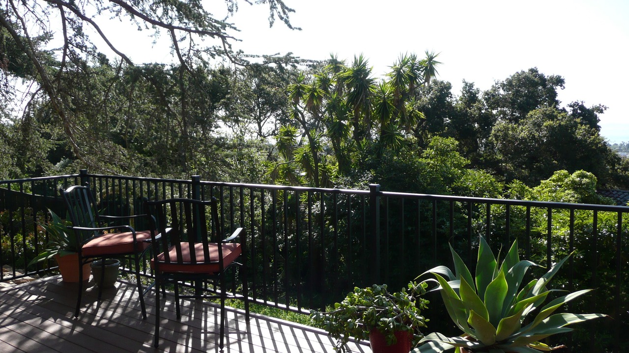 Photo of Patio Balcony in Lower Riviera