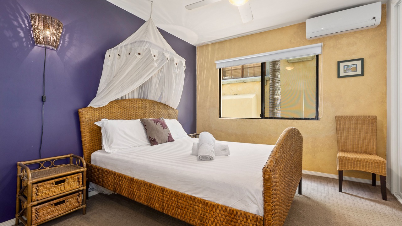 Photo of Bedroom in Mermaid Beach