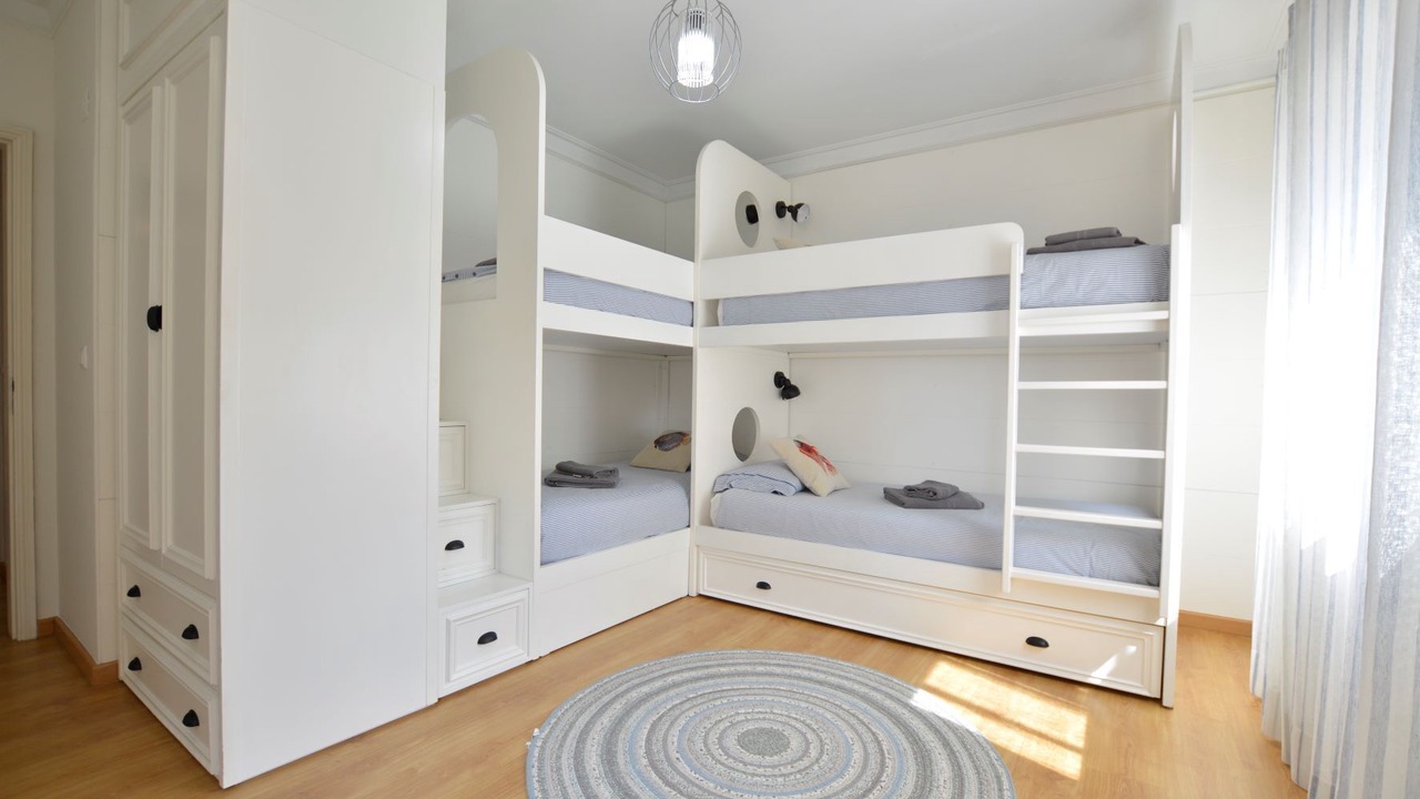 Photo of Bedroom in Cascais