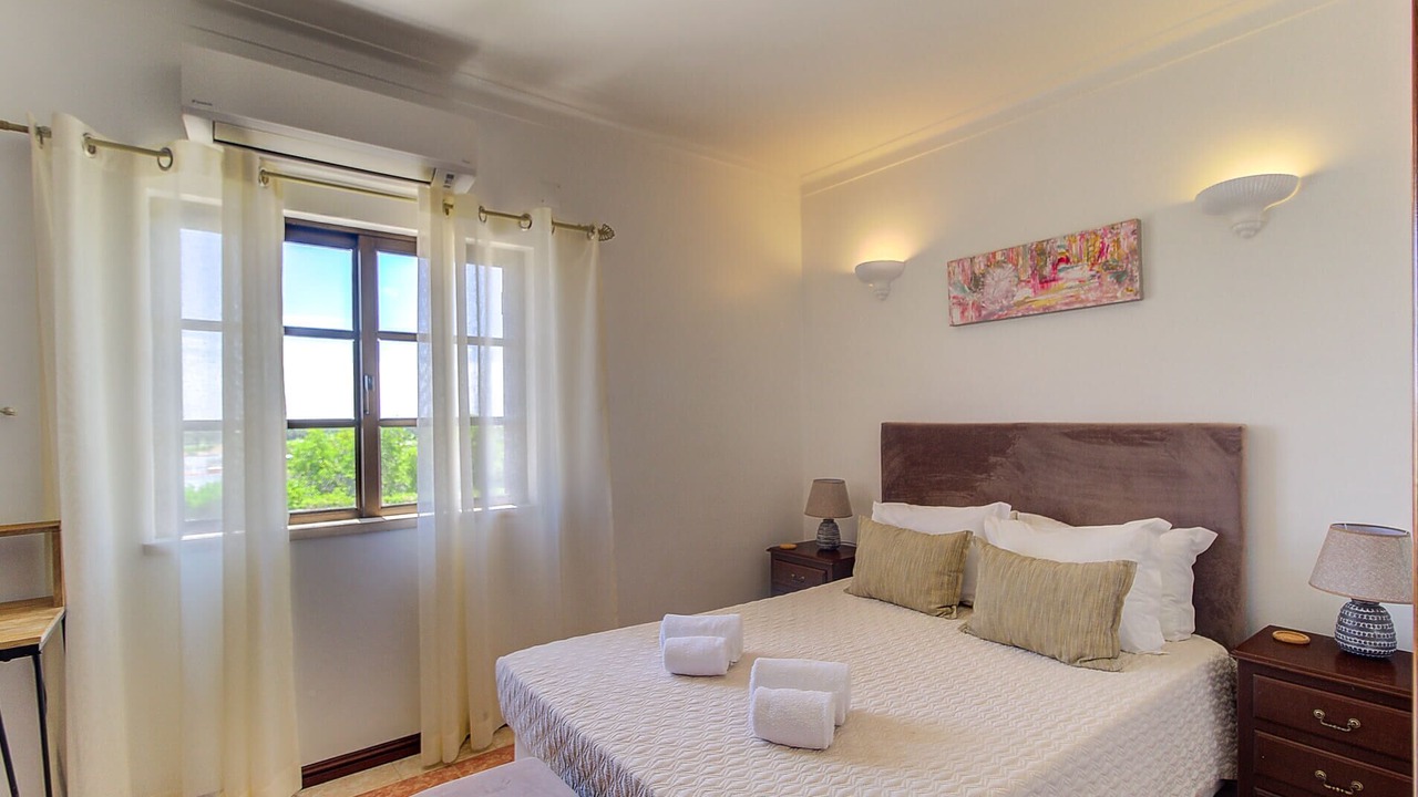 Photo of Bedroom in Vale de Parra