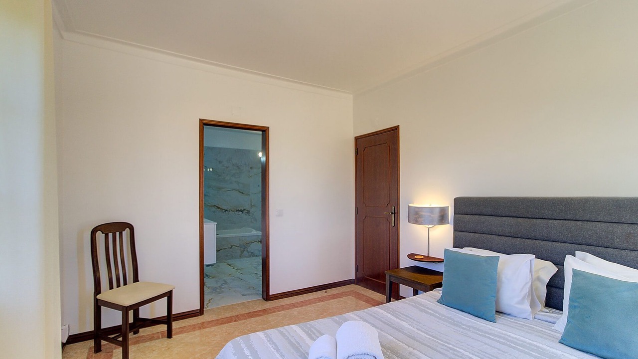 Photo of Bedroom in Vale de Parra