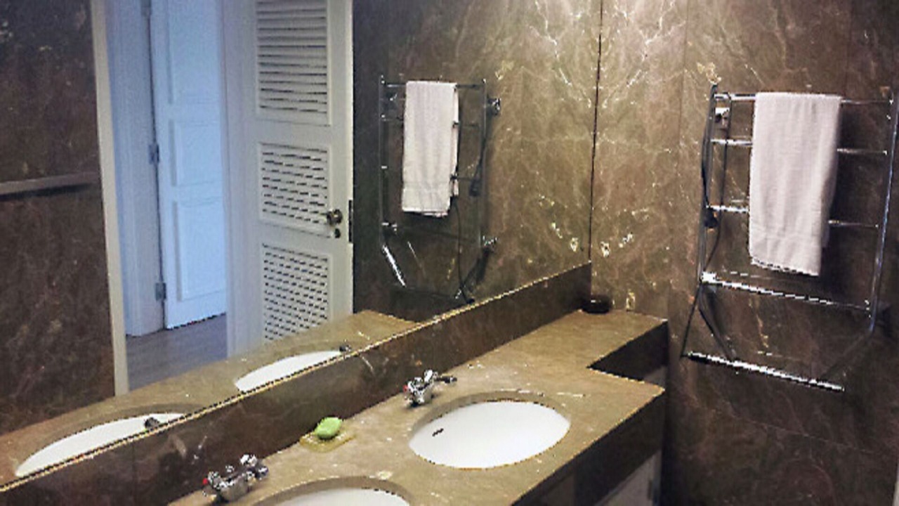 Photo of Bathroom in Cascais