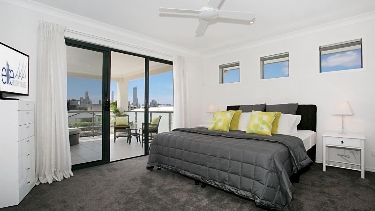 Photo of Bedroom in Broadbeach Waters