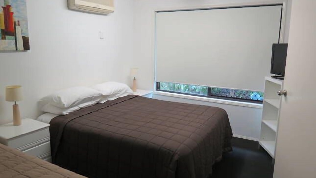 Photo of Bedroom in Mermaid Waters