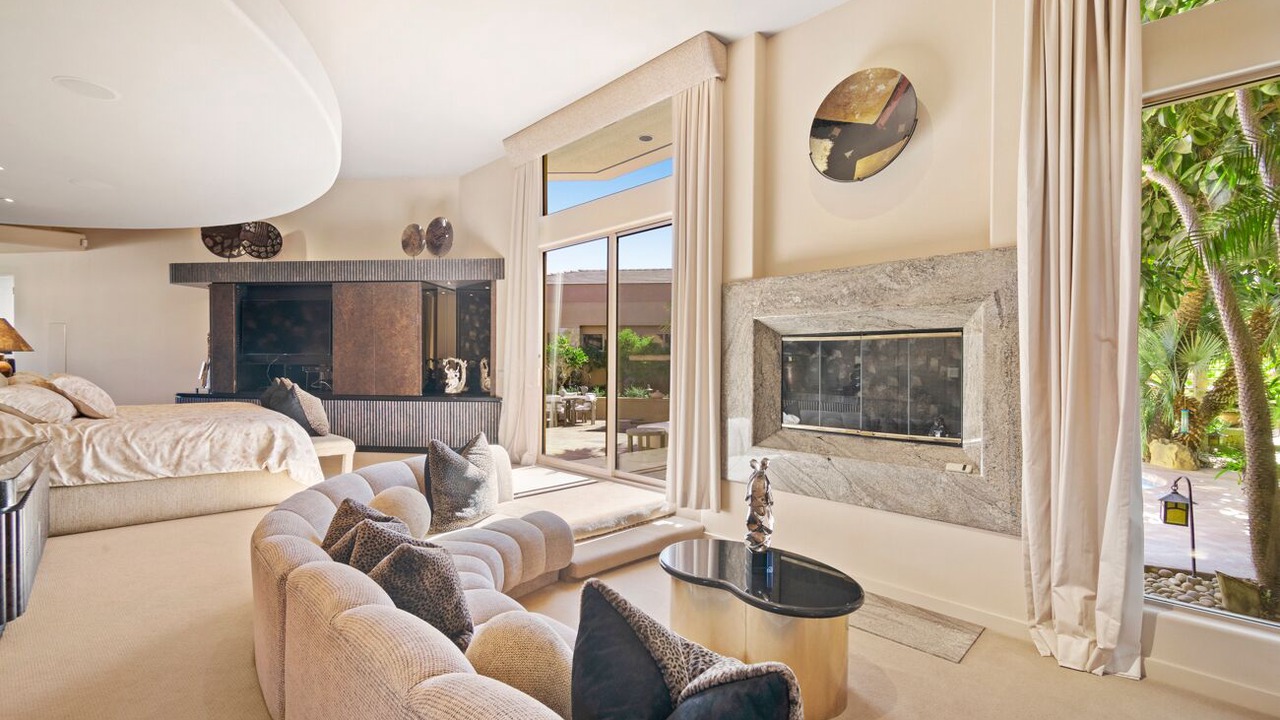 Photo of Bedroom in La Quinta