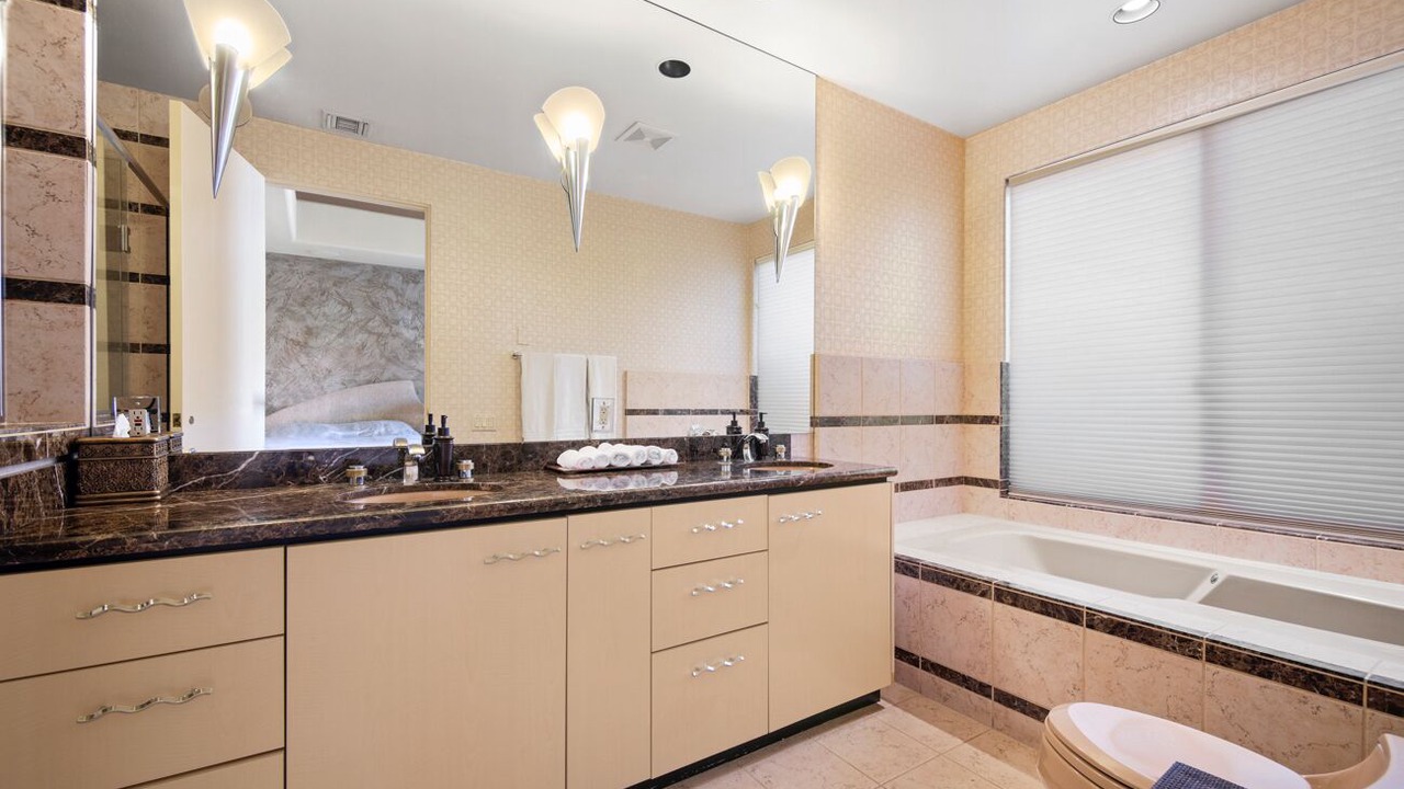Photo of Bathroom in La Quinta
