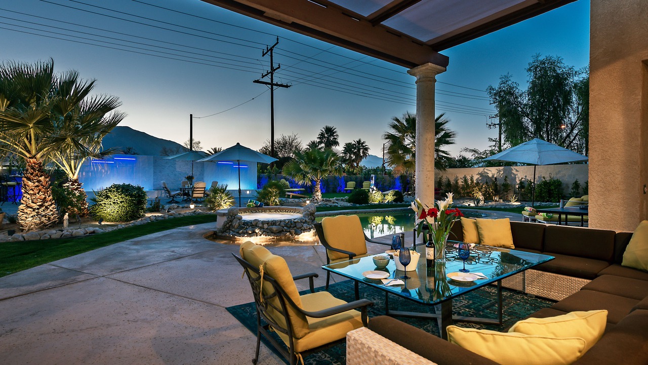 Photo of Outdoor in Racquet Club South