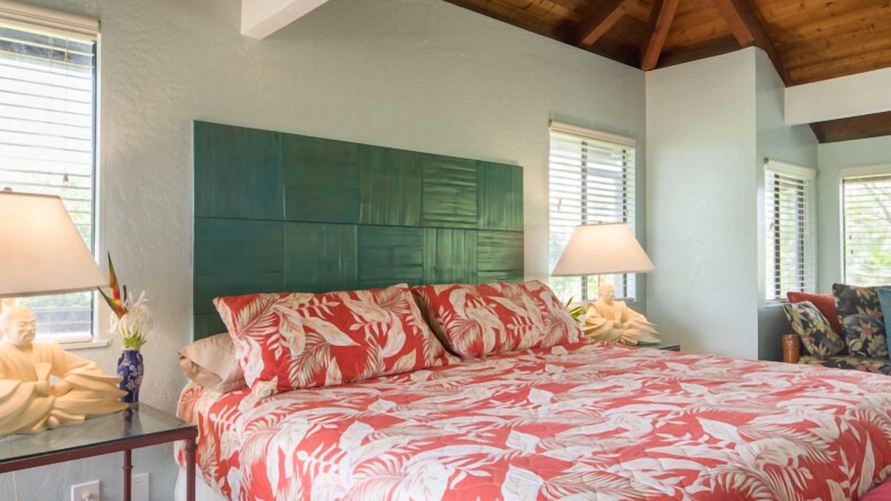 Photo of Bedroom in Mokuleia