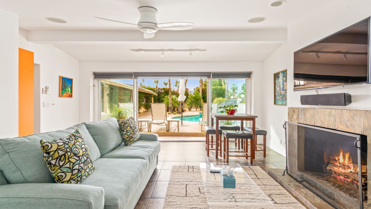 Photo of Outdoor in Tahquitz River Estates