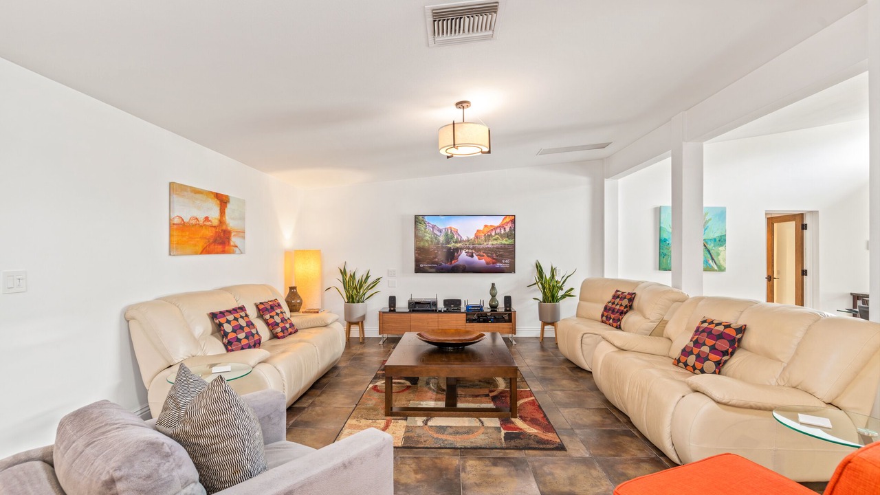 Photo of Bedroom in Tahquitz River Estates