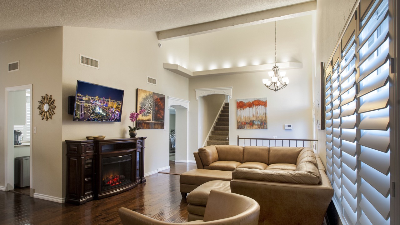 Photo of Livingroom in Canyon Gate