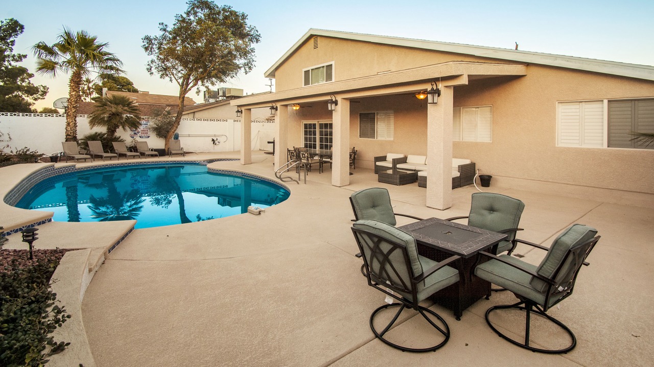 Photo of Outdoor in Canyon Gate