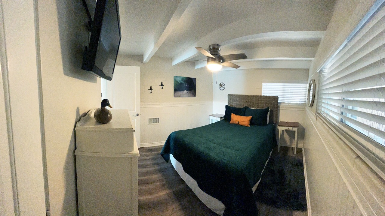 Photo of Bedroom in Cienega Springs