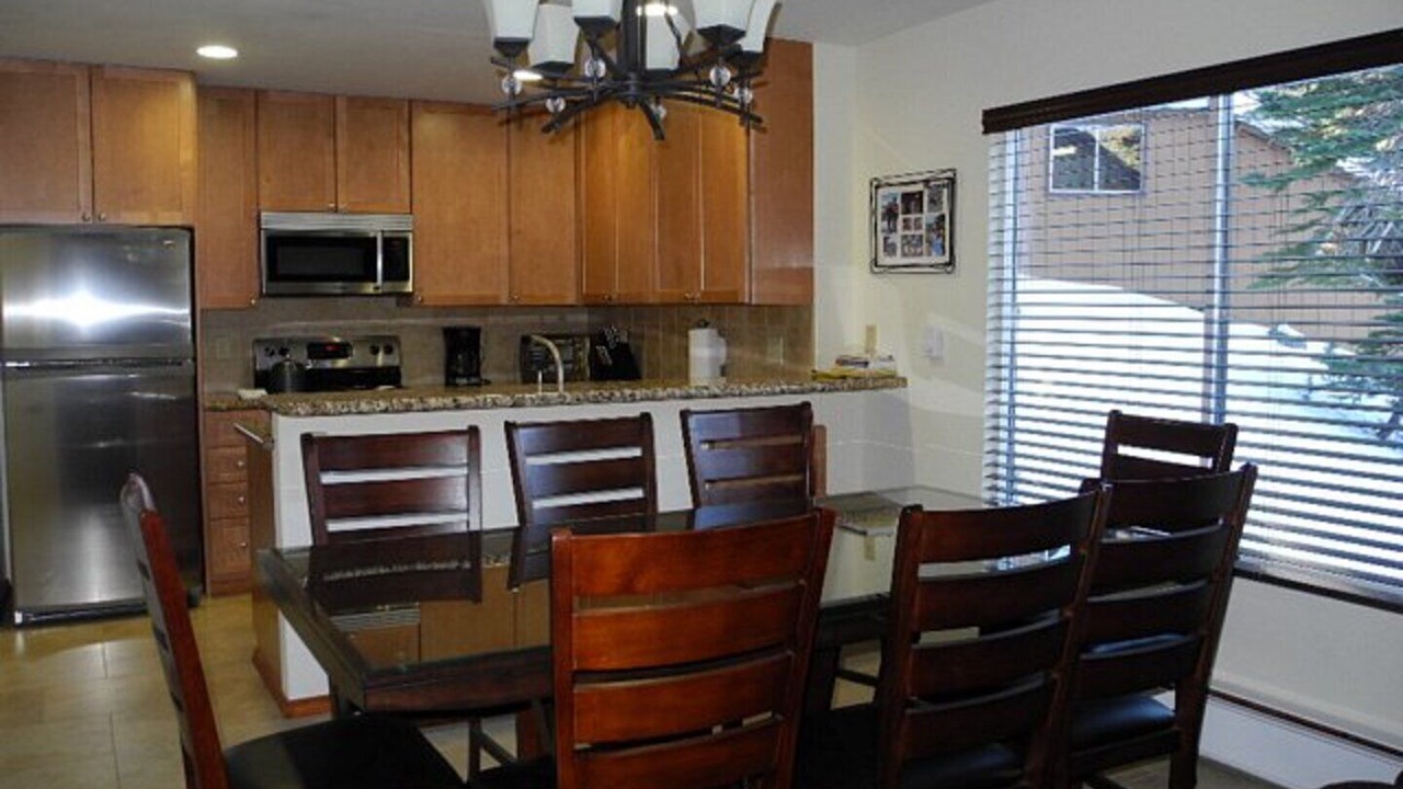 Photo of Livingroom in Mammoth Lakes