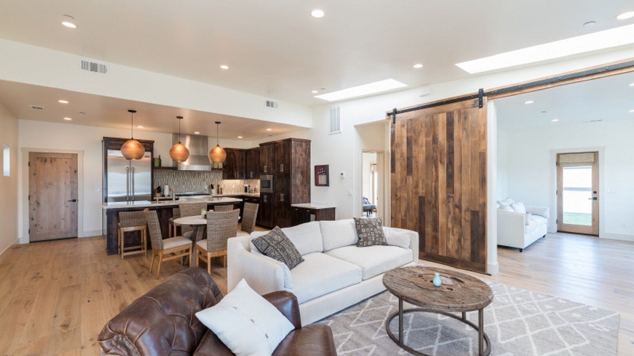 Photo of Livingroom in San Luis Obispo