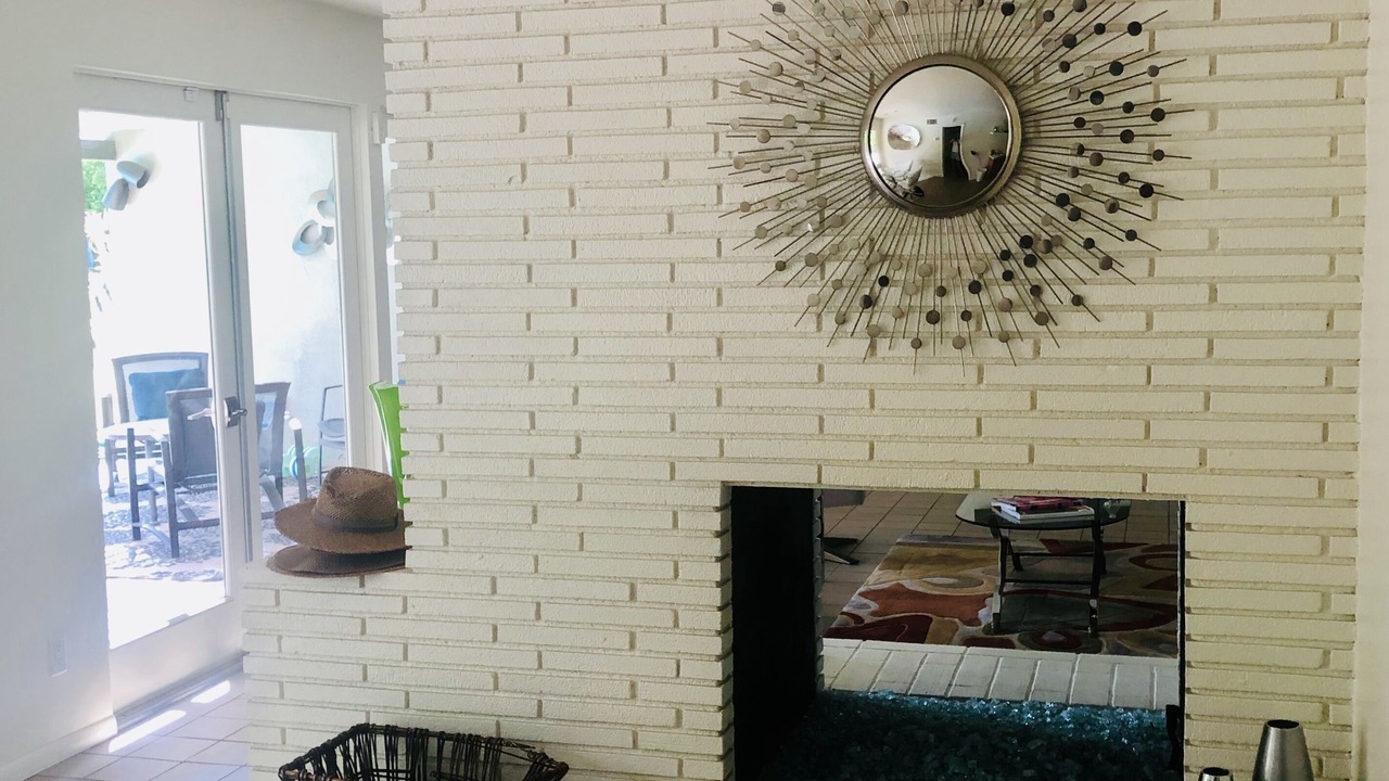 Photo of Livingroom in Tahquitz River Estates
