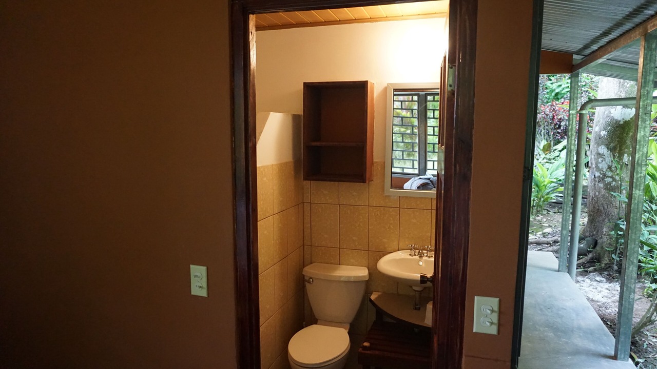 Photo of Bathroom in Quebrada La Gamba