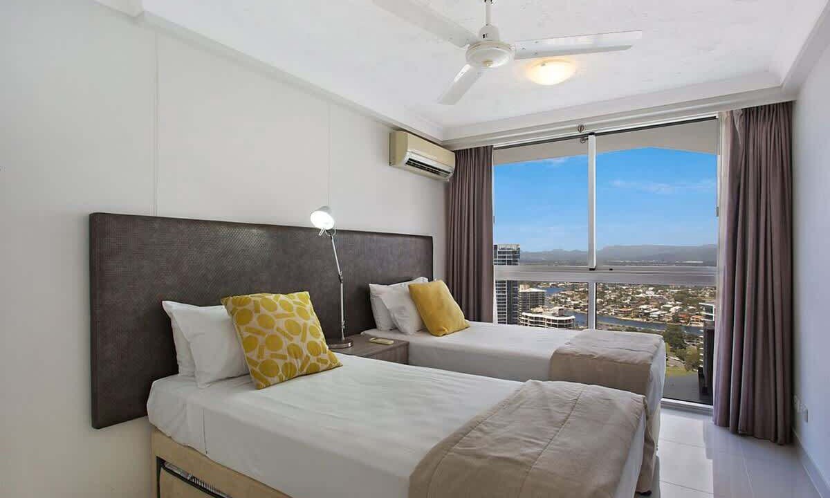 Photo of Others in Surfers Paradise
