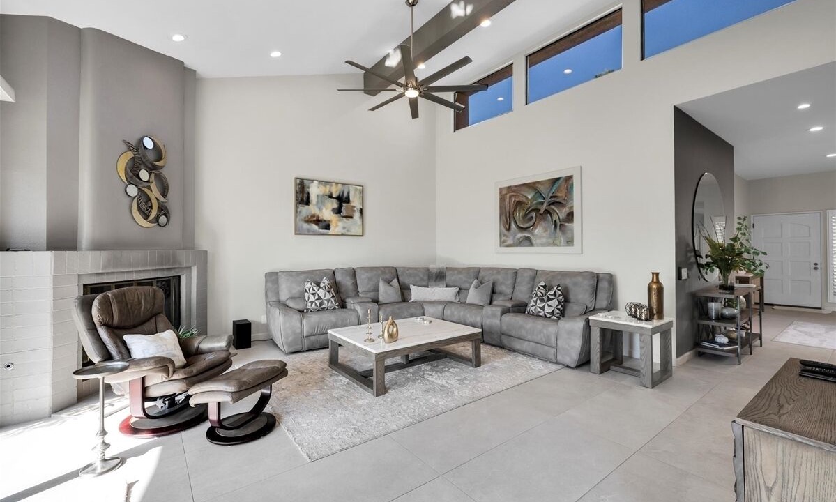Photo of Livingroom in La Quinta
