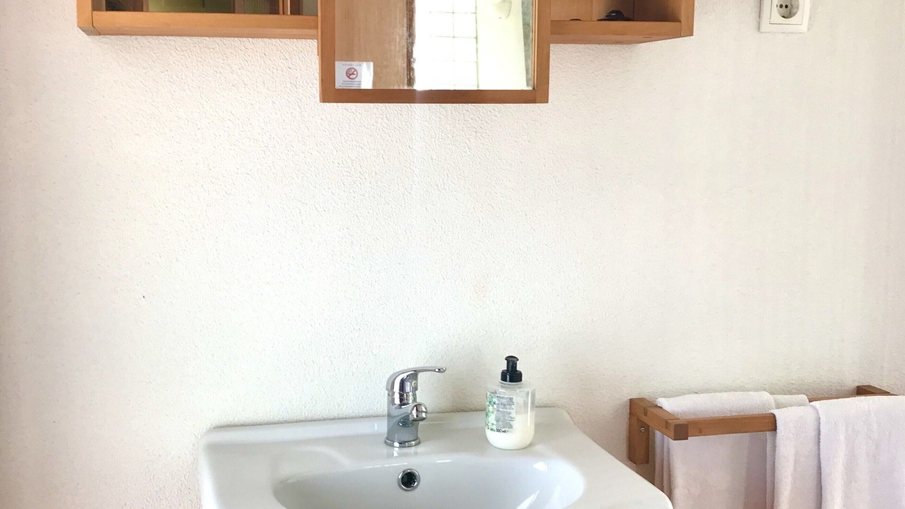 Photo of Bathroom in Costa de Caparica