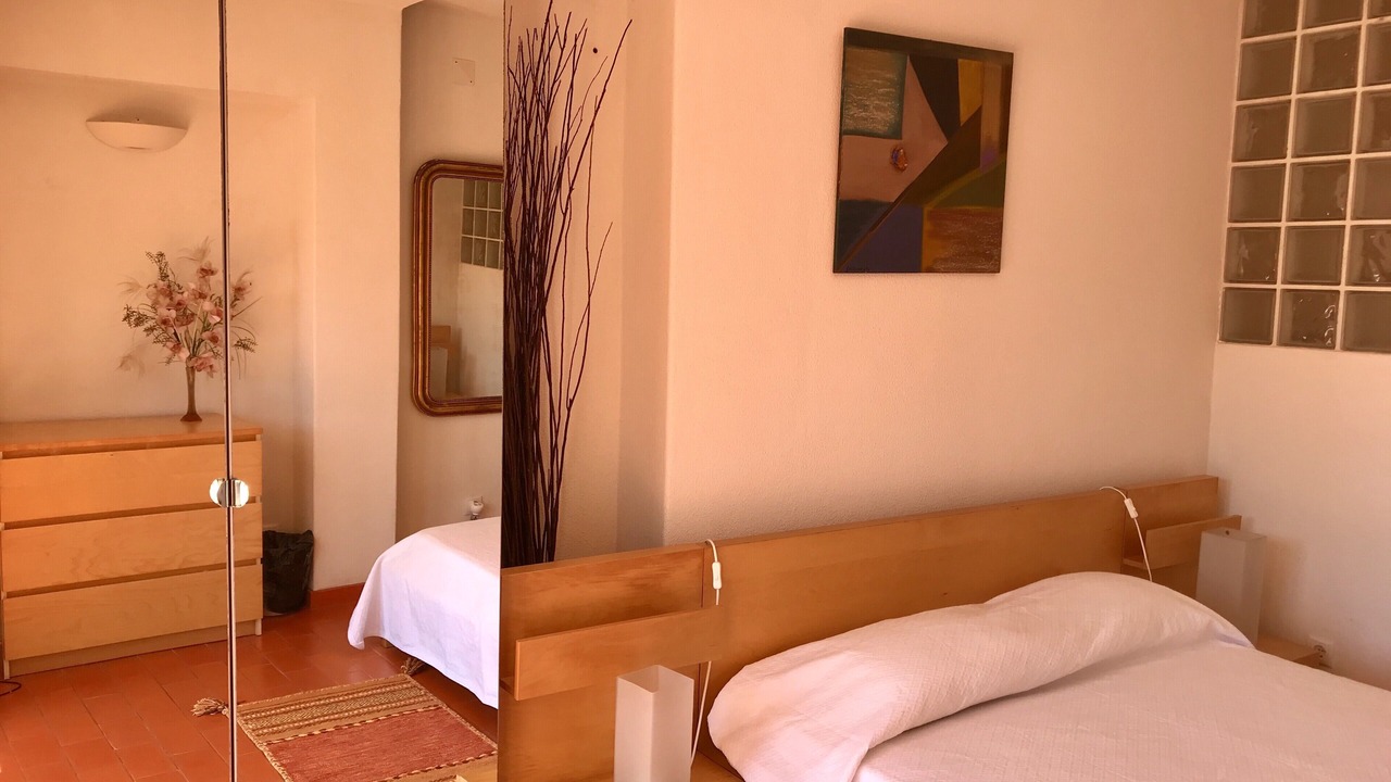 Photo of Bedroom in Costa de Caparica