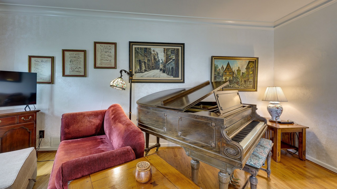 Photo of Livingroom in Ontario