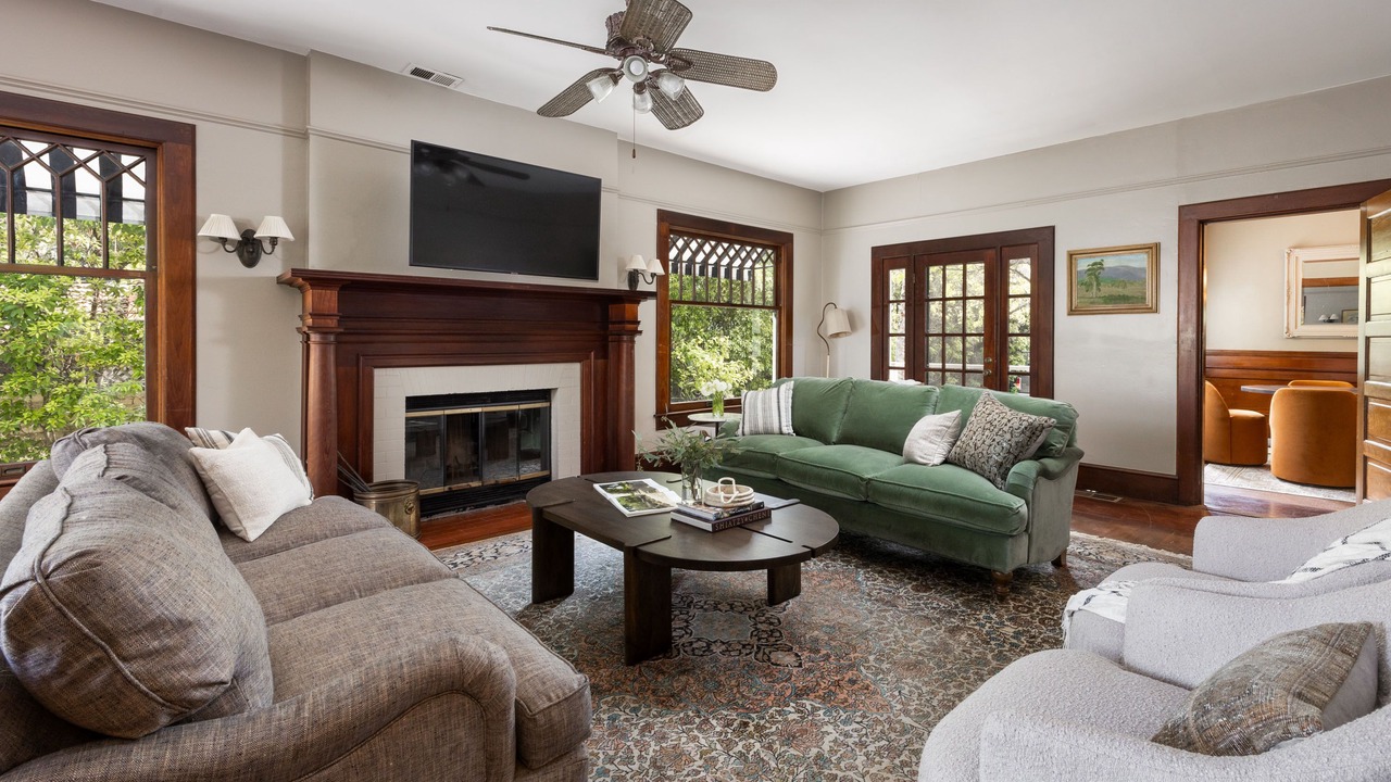 Photo of Livingroom in Santa Barbara