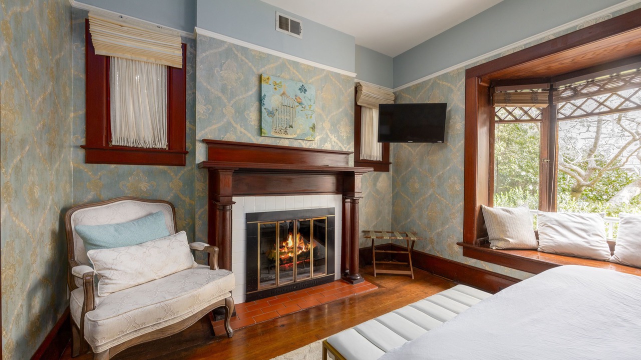 Photo of Bedroom in Santa Barbara