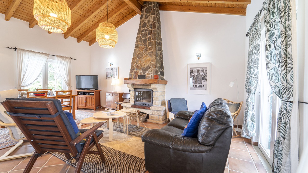 Photo of Livingroom in Aljezur